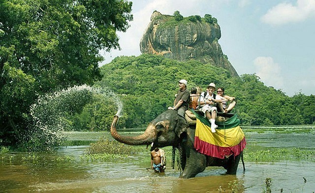 Srilanka Tour Package