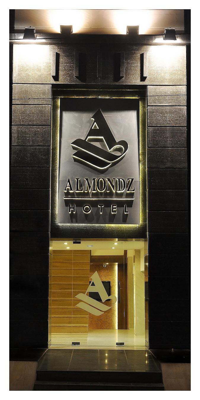 Almondz Hotel