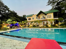 Corbett Mystic Inn