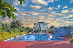 Corbett Treat Resort