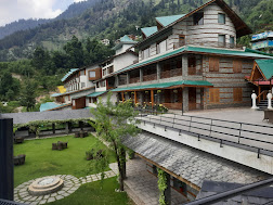 manuallaya resort
