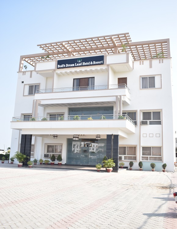 Bedi's Dream Land Hotel & Resort
