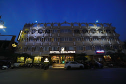 New Hotel Broadway