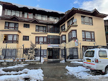 Hotel Fifth Season Pahalgam