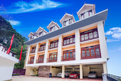 Summit Golden Crescent Resort & Spa