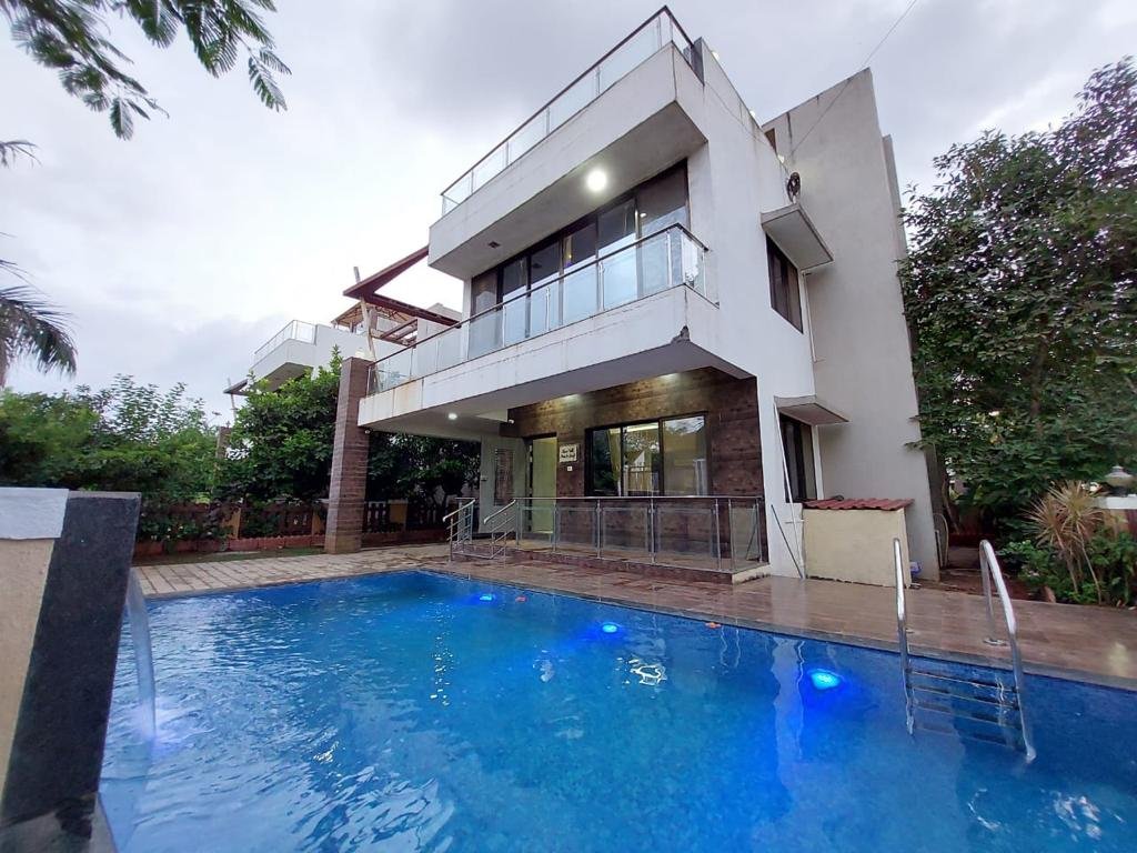 Leisure Villa