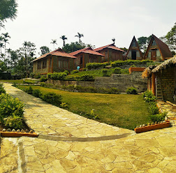 Smoky Falls Mae Fi Resort